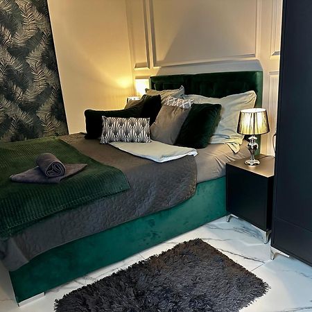 Apartamenty Kielce- Klonowa Nad Zalewem, 1-13 Osob, Faktura, Parking, Centrum エクステリア 写真