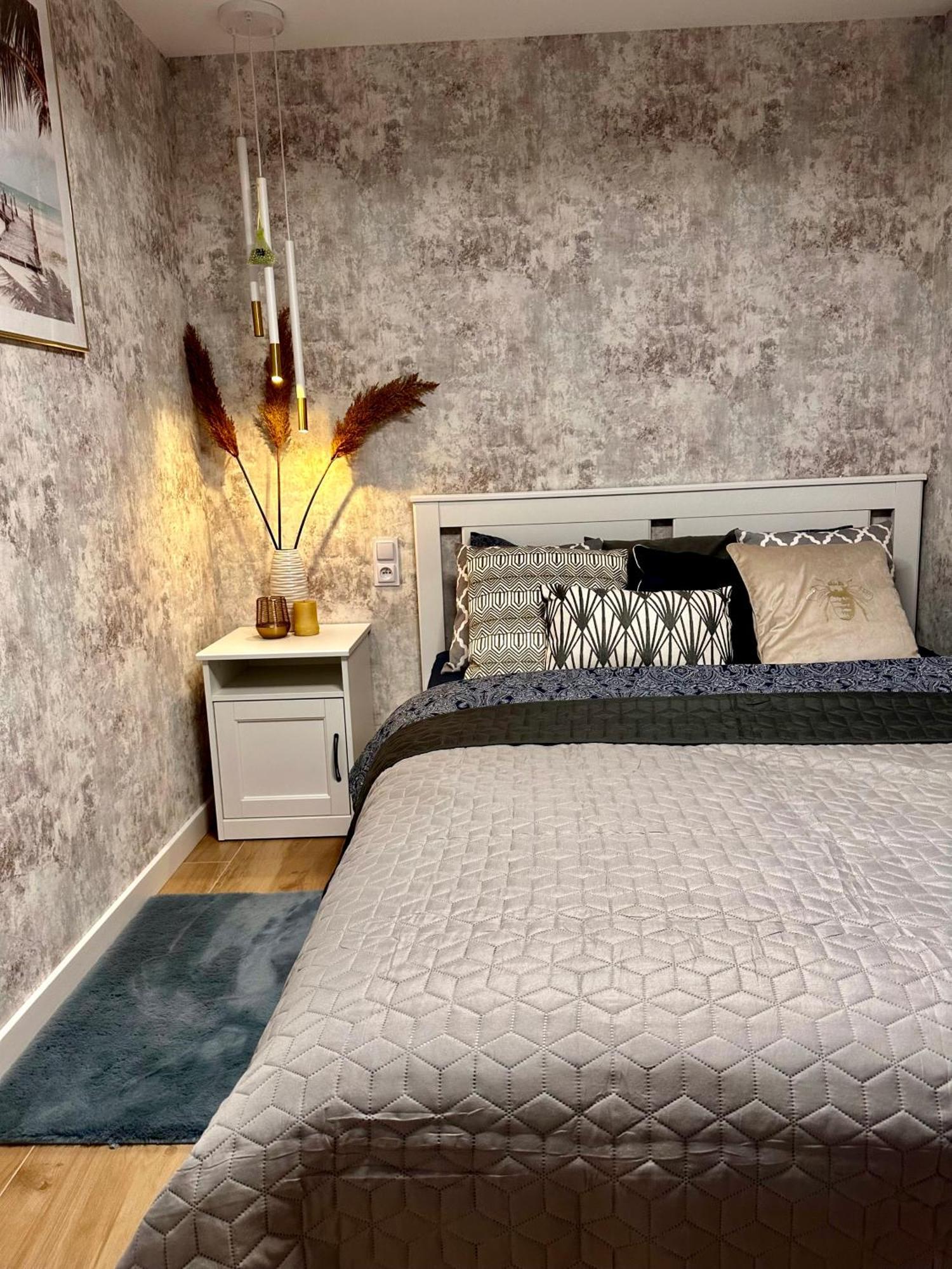 Apartamenty Kielce- Klonowa Nad Zalewem, 1-13 Osob, Faktura, Parking, Centrum エクステリア 写真