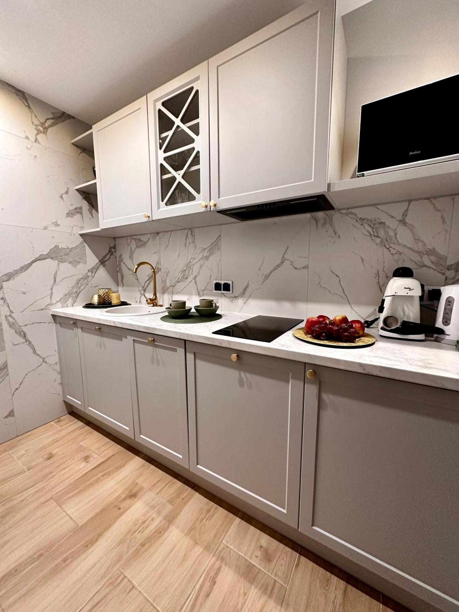 Apartamenty Kielce- Klonowa Nad Zalewem, 1-13 Osob, Faktura, Parking, Centrum エクステリア 写真