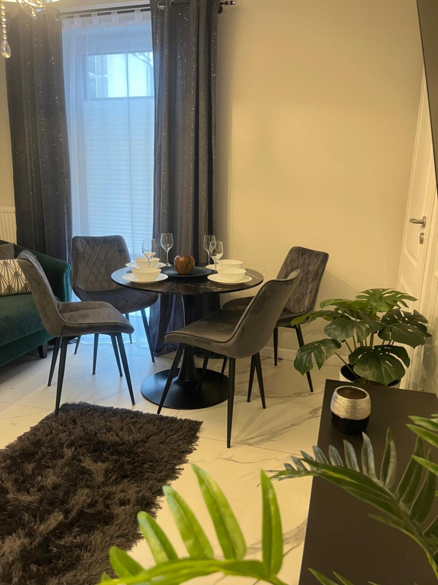 Apartamenty Kielce- Klonowa Nad Zalewem, 1-13 Osob, Faktura, Parking, Centrum エクステリア 写真